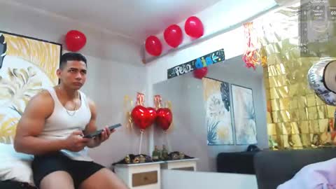 Snapshot of choreythaiylor chatting on February 20, 2025, 2:46 pm Chorey Thaylor online show from February 20, 2025, 2:46 pm