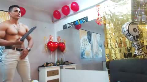 Snapshot of choreythaiylor chatting on February 21, 2025, 2:27 pm Chorey Thaylor online show from February 21, 2025, 2:27 pm