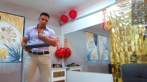 Snapshot of choreythaiylor chatting on March 8, 2025, 2:51 pm Chorey Thaylor online show from March 8, 2025, 2:51 pm