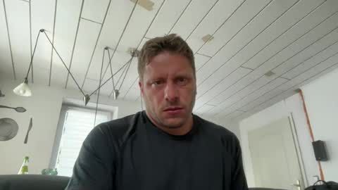 Snapshot of chris164 chatting on July 2, 2026, 7:36 am Chris online show from July 2, 2026, 7:36 am