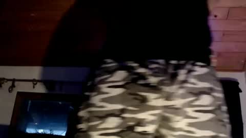 Snapshot of chris42089 chatting on January 22, 2025, 10:50 am Chris online show from January 22, 2025, 10:50 am