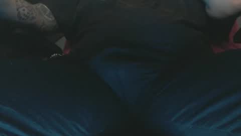 Snapshot of chris42089 chatting on November 8, 2025, 11:54 am Chris online show from November 8, 2025, 11:54 am