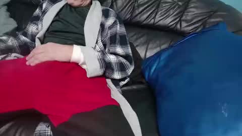 chris526520 online show from March 2, 2025, 7:45 pm