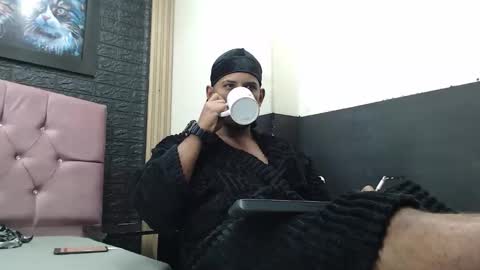 chris_dick2 online show from October 17, 2025, 6:49 am