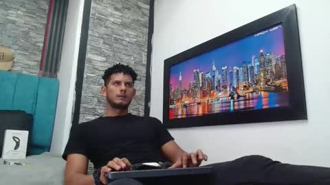 chris_dick2 online show from January 8, 2026, 4:37 am