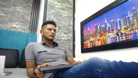 chris_dick2 online show from February 5, 2026, 7:35 am