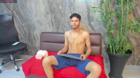 Snapshot of chris_greenn chatting on March 24, 2026, 11:15 am Chris online show from March 24, 2026, 11:15 am