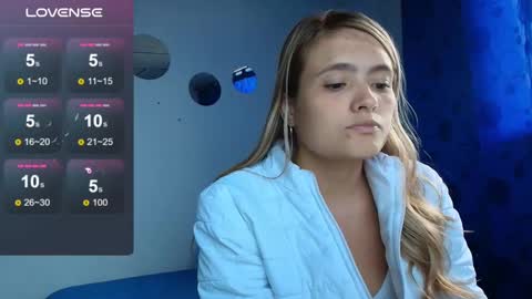 Yarixa online show from February 11, 2025, 10:28 pm