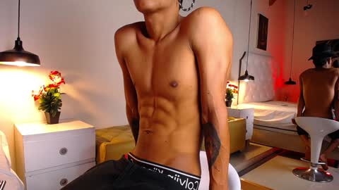 Snapshot of chris_weell chatting on December 26, 2024, 11:13 pm Chris Weell online show from December 26, 2024, 11:13 pm