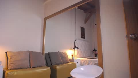 Snapshot of chris_weell chatting on January 18, 2025, 4:04 am Chris Weell online show from January 18, 2025, 4:04 am