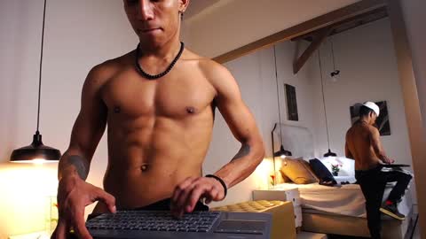 Snapshot of chris_weell chatting on January 21, 2025, 8:43 pm Chris Weell online show from January 21, 2025, 8:43 pm