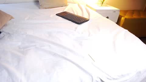 Snapshot of chris_weell chatting on January 22, 2025, 12:48 am Chris Weell online show from January 22, 2025, 12:48 am