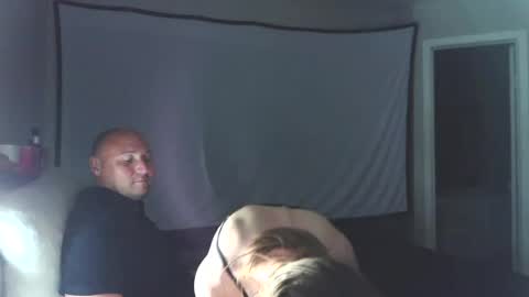 Snapshot of chrisandrobin01 chatting on July 13, 2026, 3:42 am Chris and Robin online show from July 13, 2026, 3:42 am