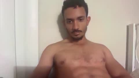 chrislover2125 online show from April 19, 2026, 5:29 am