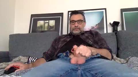 chrispanam13 online show from October 23, 2025, 10:25 am