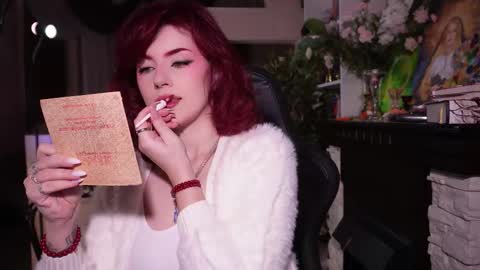 chriss_foxx online show from November 22, 2025, 3:33 pm