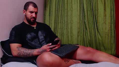 Snapshot of chriss_james chatting on December 5, 2024, 4:53 am chriss_james online show from December 5, 2024, 4:53 am