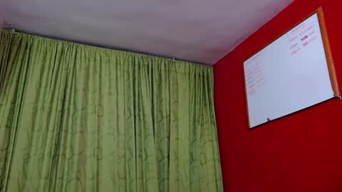 Snapshot of chriss_james chatting on February 28, 2025, 5:48 am chriss_james online show from February 28, 2025, 5:48 am