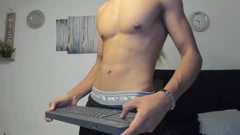 Snapshot of chriss_johnson chatting on December 2, 2025, 11:48 am chriss_johnson online show from December 2, 2025, 11:48 am