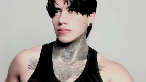 CHRIS  INDEPENT MODEL online show from January 16, 2026, 1:53 am