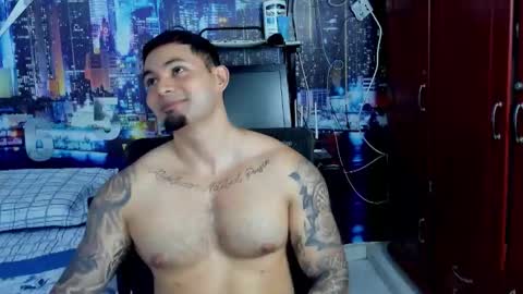 Snapshot of chriss_stewart2 chatting on February 5, 2026, 3:33 am Chriss Stewart online show from February 5, 2026, 3:33 am