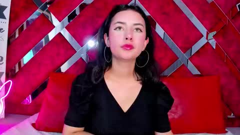 Chrisstin online show from April 7, 2026, 5:41 am