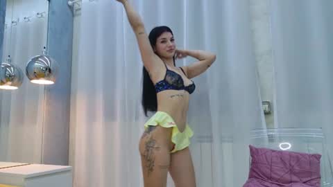 christahot online show from July 27, 2026, 5:36 am
