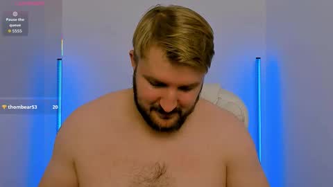 Snapshot of christian_hill chatting on November 10, 2025, 2:27 pm Christian online show from November 10, 2025, 2:27 pm