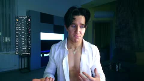 Snapshot of christianlevine_ chatting on April 28, 2026, 9:20 pm UPVOTE ME ------ ILL DO SOMETHING FOR FREE online show from April 28, 2026, 9:20 pm