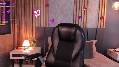 Hi Im Christina. . Dont forget to follow me to have me close to you   online show from February 23, 2025, 3:08 pm