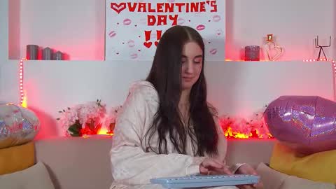 Christina online show from February 15, 2025, 3:52 am