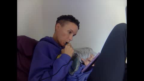 Christina Saunters online show from March 1, 2025, 8:10 pm