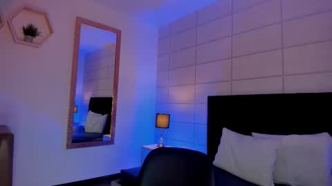 Christine  online show from February 12, 2026, 12:11 pm