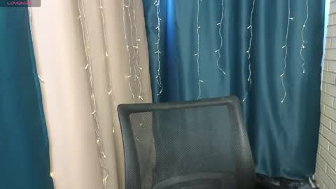 Snapshot of christy_memeow chatting on May 8, 2026, 1:27 pm christy memeow online show from May 8, 2026, 1:27 pm