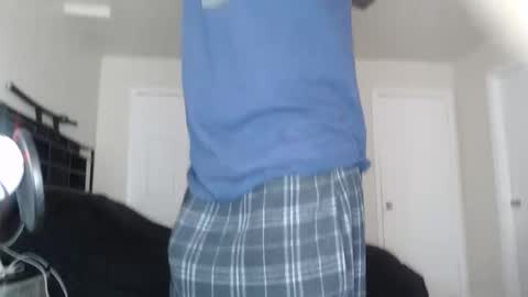 ChrisVacherx online show from April 18, 2026, 10:54 pm