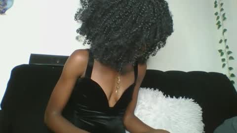 Snapshot of chroe22 chatting on January 11, 2026, 8:14 pm chroe22 online show from January 11, 2026, 8:14 pm