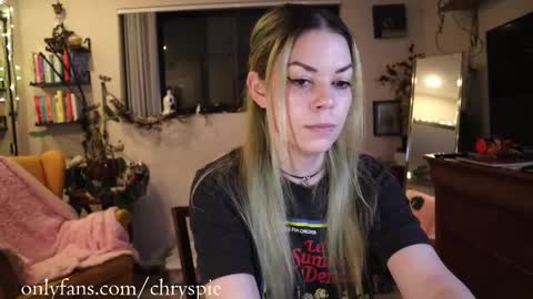 Chrys online show from October 7, 2025, 5:15 am