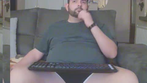 Snapshot of chubbbybo chatting on November 9, 2025, 6:28 pm Chubby Boy97 online show from November 9, 2025, 6:28 pm