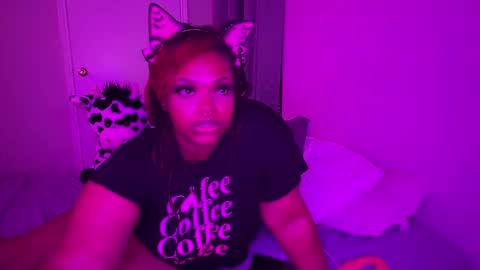 Snapshot of chubbeedweeb chatting on October 2, 2025, 3:35 am EmberEssence online show from October 2, 2025, 3:35 am