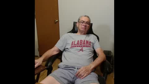 Snapshot of chubbyguy00054 chatting on February 9, 2025, 2:38 am chubbyguy00054 online show from February 9, 2025, 2:38 am