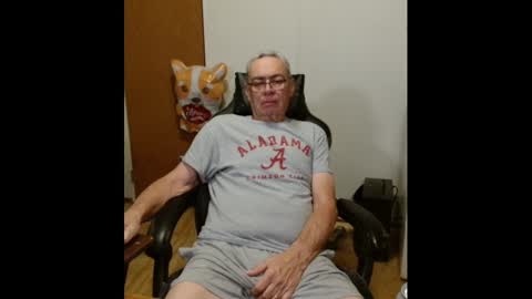 Snapshot of chubbyguy00054 chatting on March 2, 2025, 9:11 pm chubbyguy00054 online show from March 2, 2025, 9:11 pm