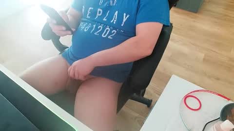 Snapshot of chucky606 chatting on February 8, 2025, 11:01 am chucky606 online show from February 8, 2025, 11:01 am