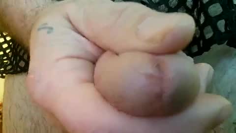 chuffmcgruff315 online show from April 21, 2026, 6:12 pm