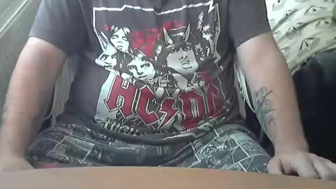 chunkisgreat online show from November 1, 2025, 3:14 pm