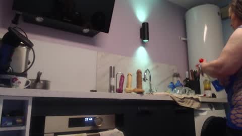 Jessica online show from February 6, 2025, 10:43 pm