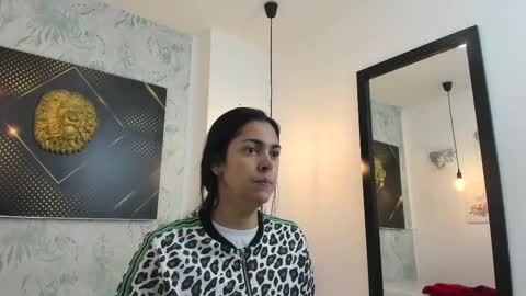 Snapshot of ciara_connor chatting on March 3, 2025, 11:00 am ... ... online show from March 3, 2025, 11:00 am