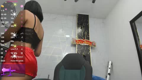 Snapshot of ciara_connor chatting on December 18, 2025, 5:35 am ... ... online show from December 18, 2025, 5:35 am