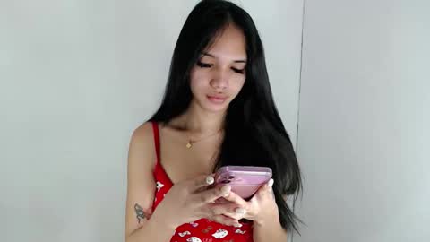 Snapshot of cici_02 chatting on May 4, 2026, 12:39 am call me Cici online show from May 4, 2026, 12:39 am