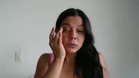 Snapshot of cielonoir04 chatting on May 21, 2026, 6:15 pm Cielo Noir online show from May 21, 2026, 6:15 pm
