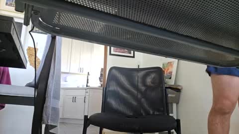 cigneska1 online show from October 4, 2025, 6:50 pm